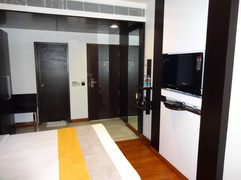 Astoria Hotels Мадурай Экстерьер фото